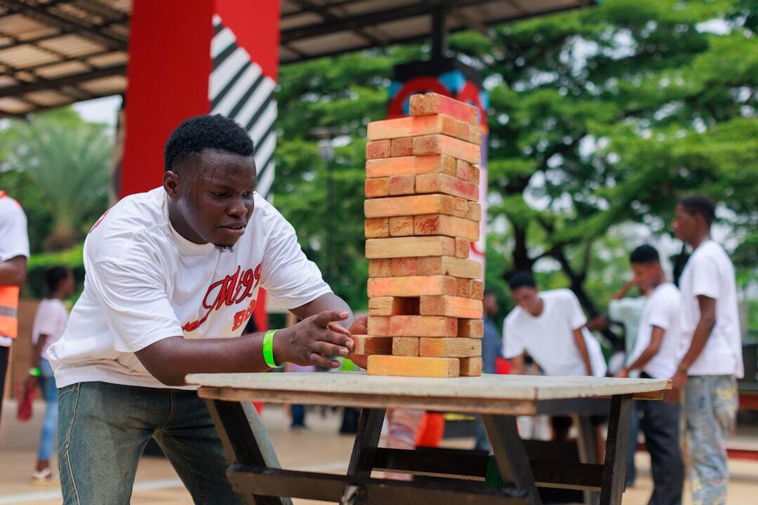 6 fun team building games that your employees will not hate